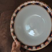 Bowl set and 6 cups England