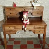 Solid walnut graduated desk