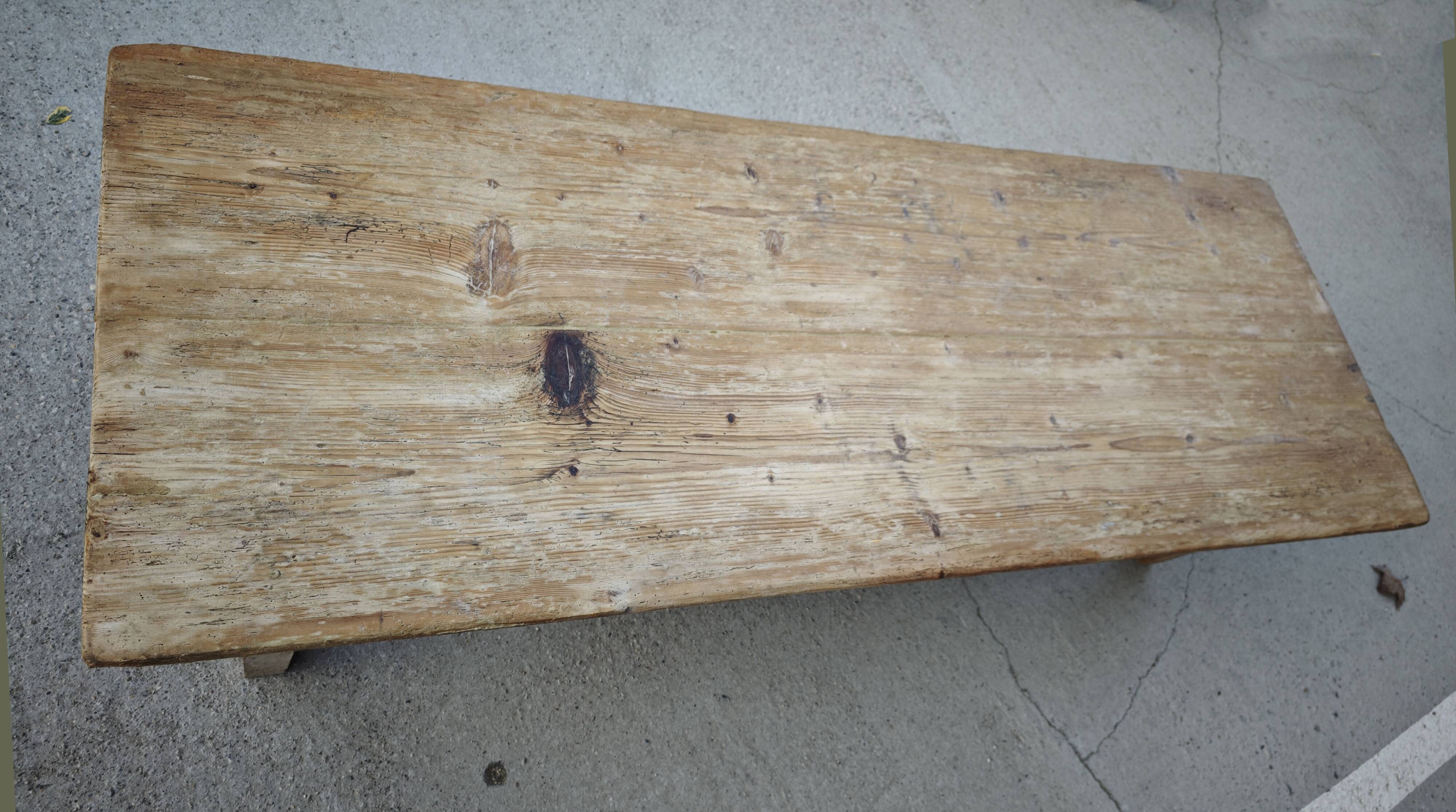 Countryside coffee table