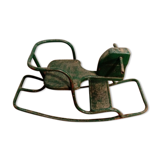 Cheval à bascule