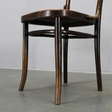 Pair of Thonet Art Nouveau bentwood chairs, Czechoslovakia, 1920s