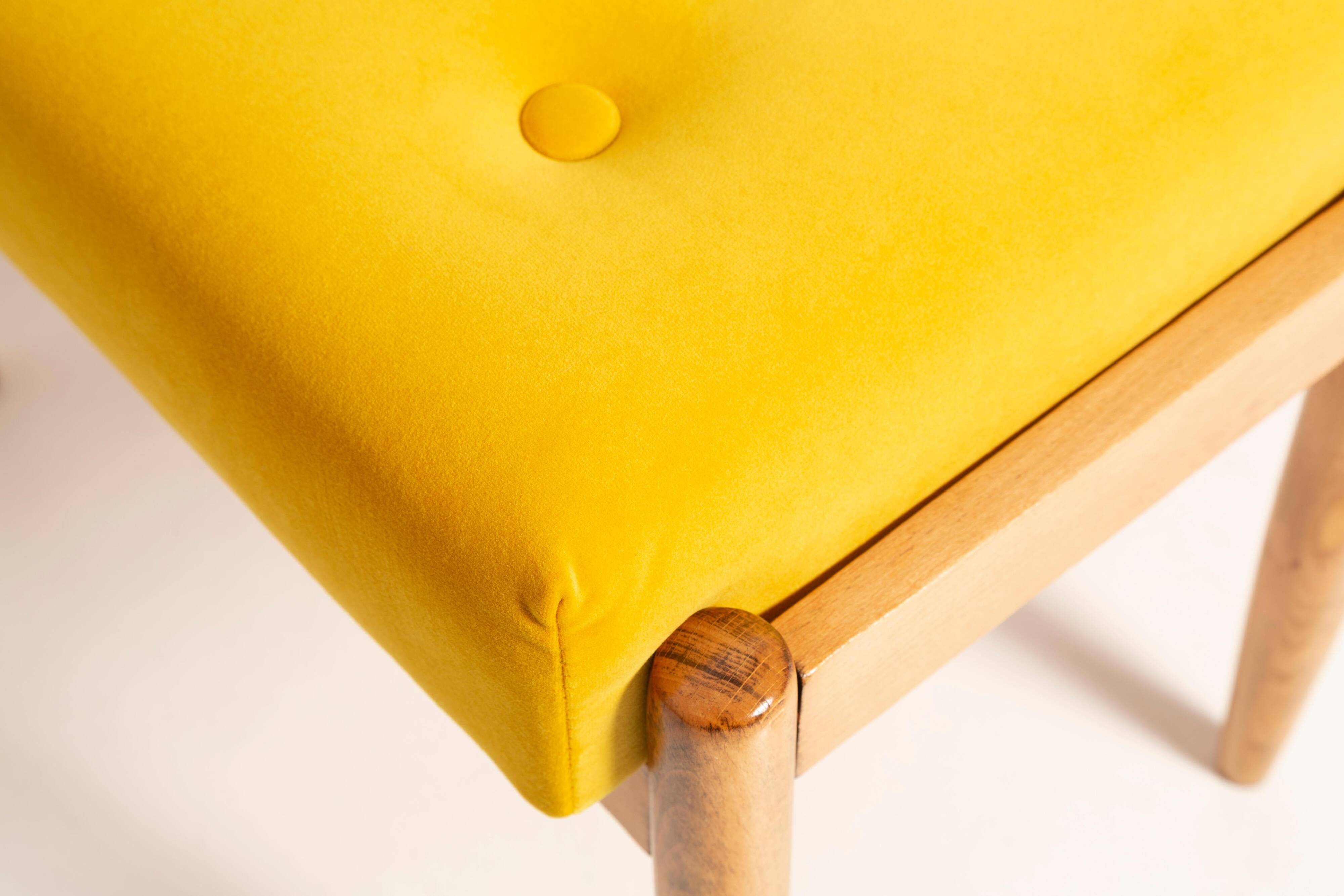 Vintage mustard yellow stool mid-century, Edmund Homa, 1960s