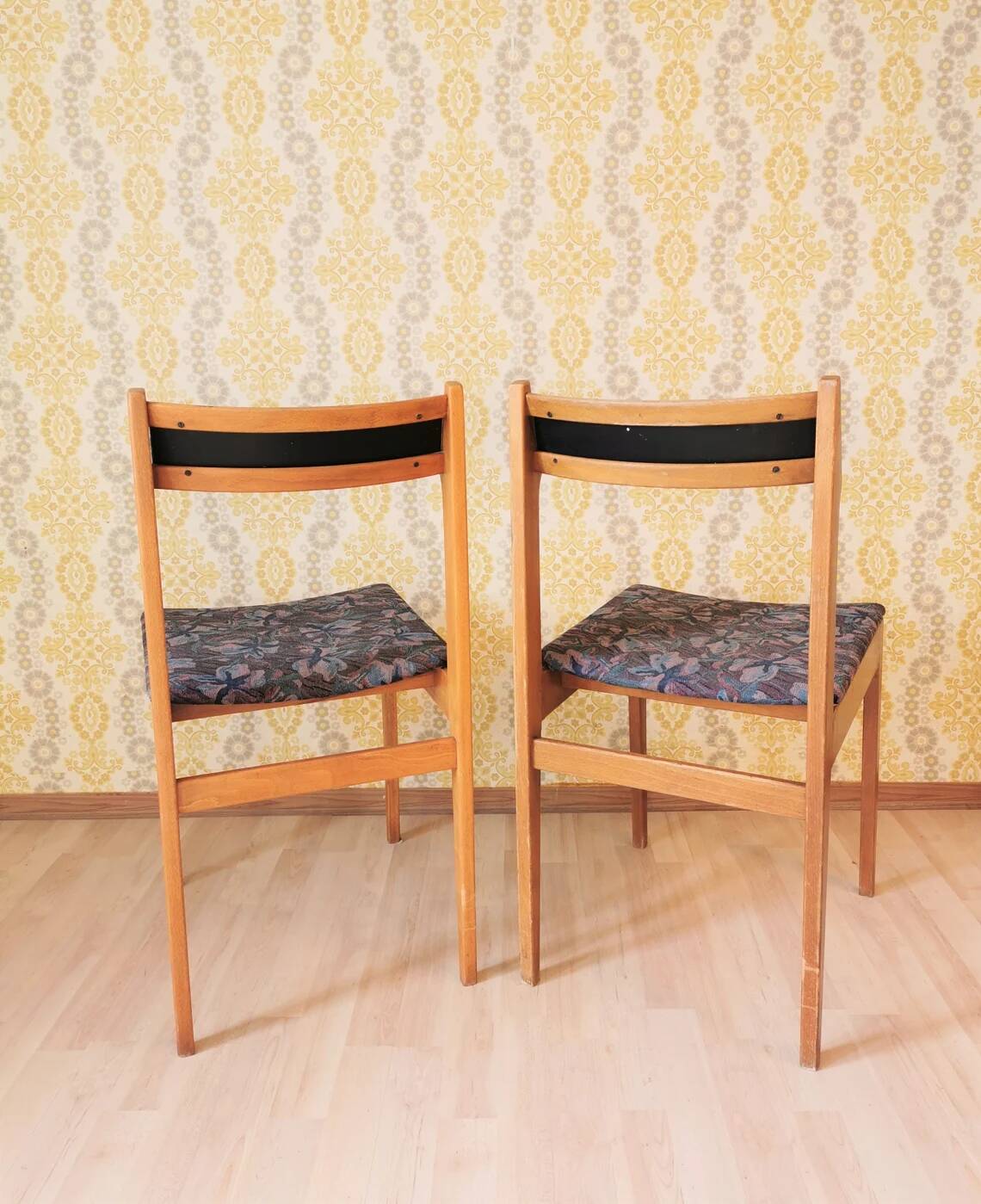Vintage Branko Ursic Dining Chairs: STOL Kamnik Model 2087, Yugoslavia 1960