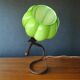 Lampe de table articulée moderniste en verre et laiton à boîtier vert