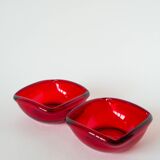 Superb pair of burgundy colored glass storage compartments, in the style of Murano, 1970. In excellent condition