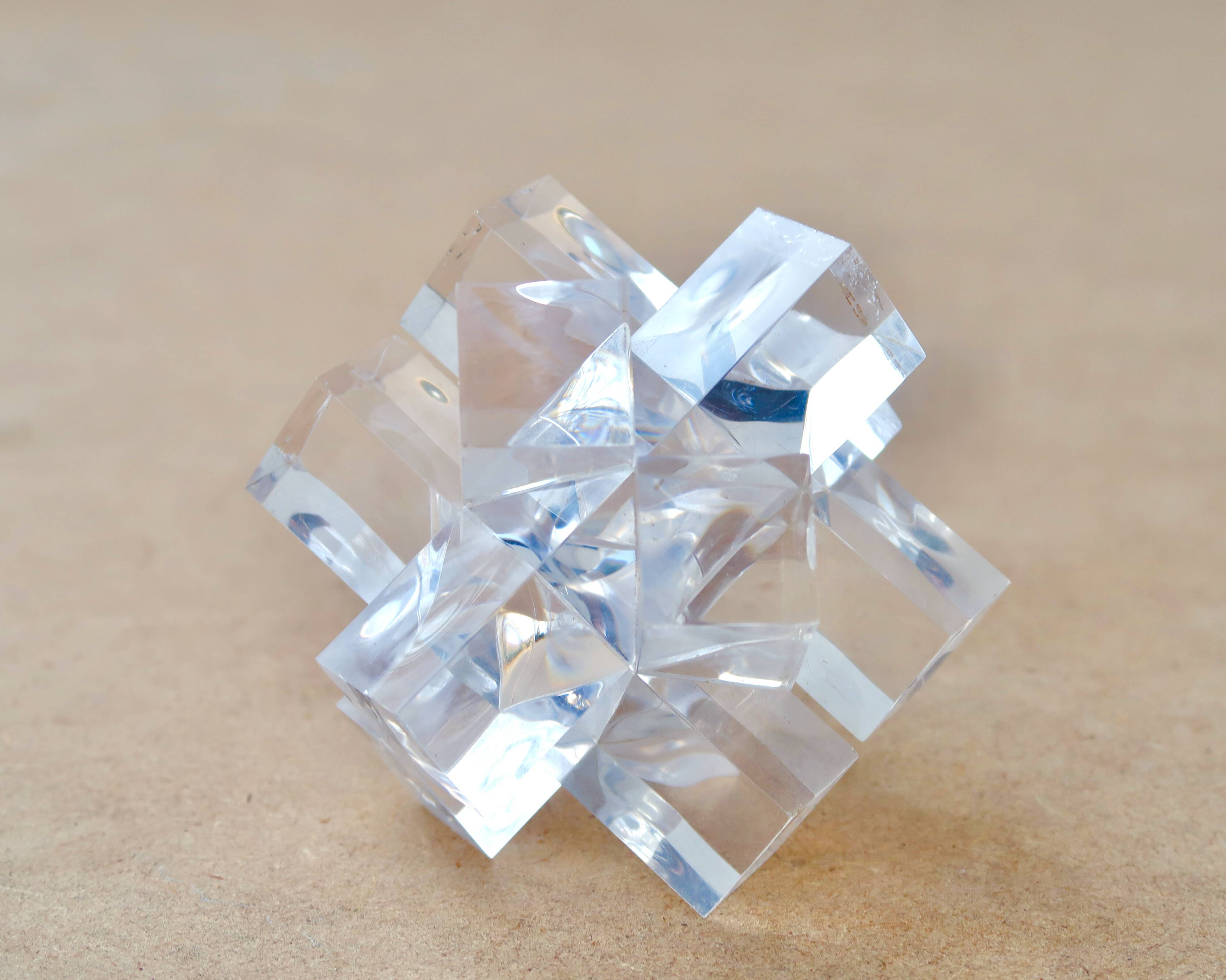 Minimalist sculpture by Max Sauze in plexiglass, 1970s