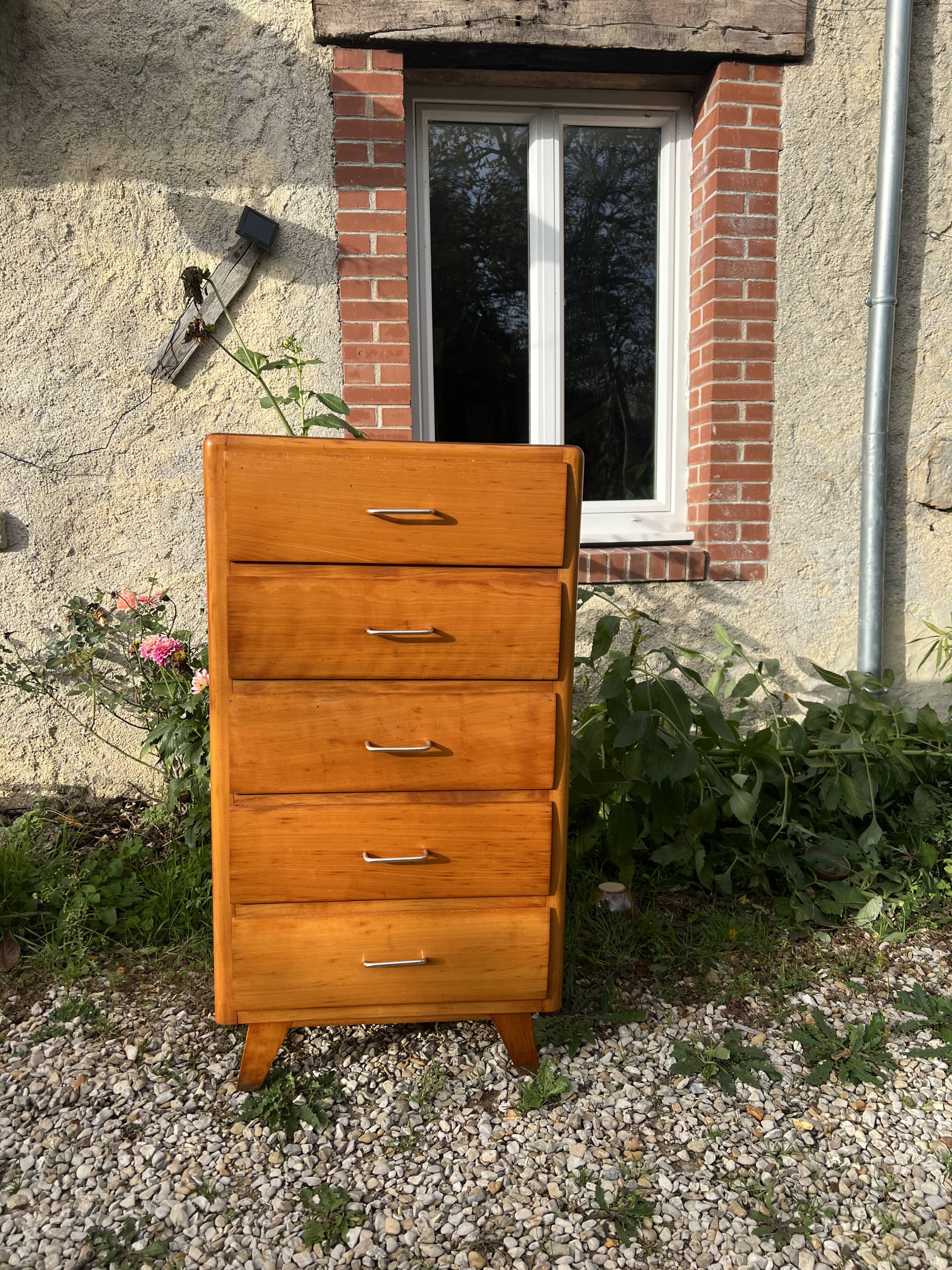High chest of drawers/chiffonier