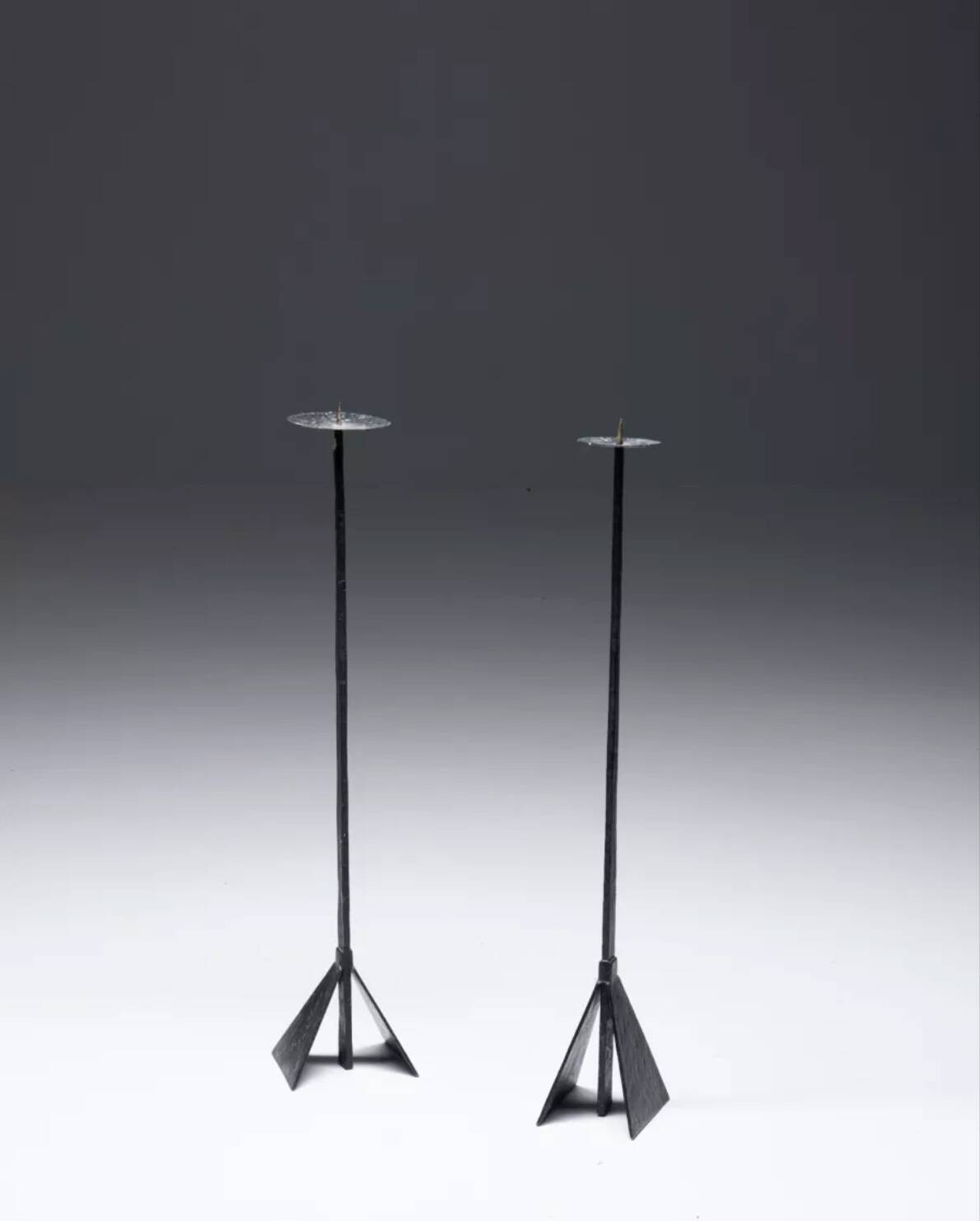 2 bougeoirs brutalistes