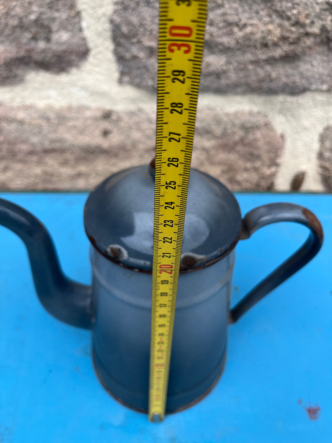 Enamelled coffee maker