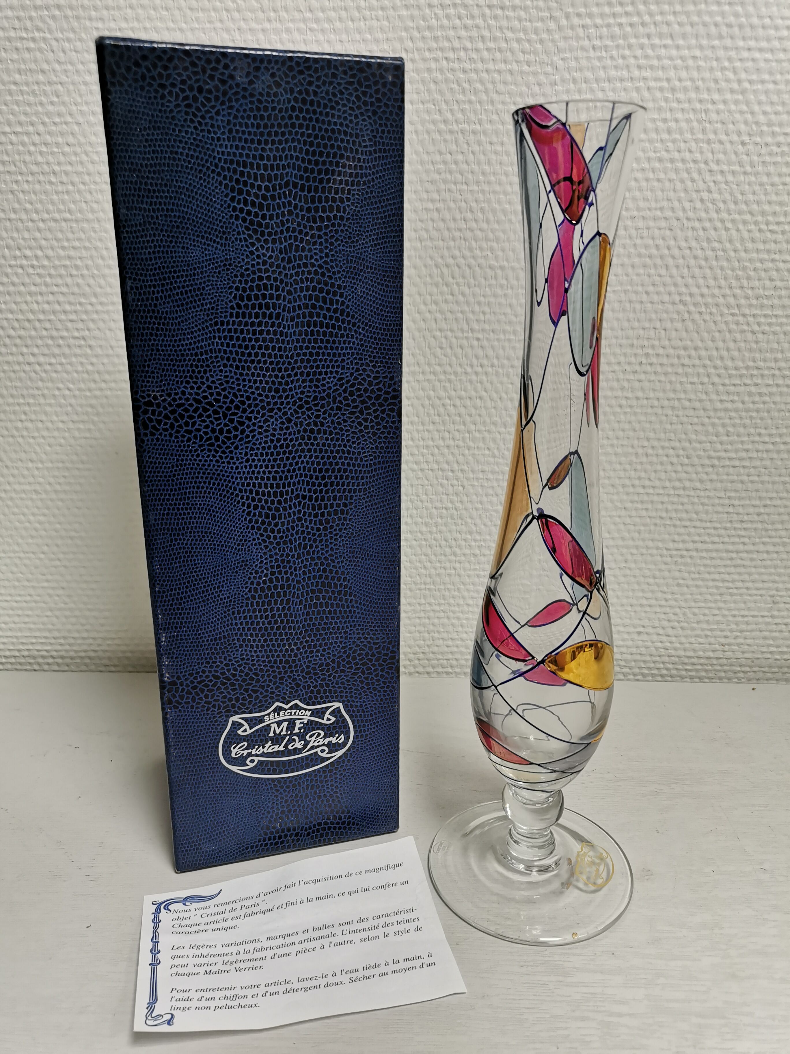 Soliflore vase in Cristal de Paris selection MF. stained glass effect with Box