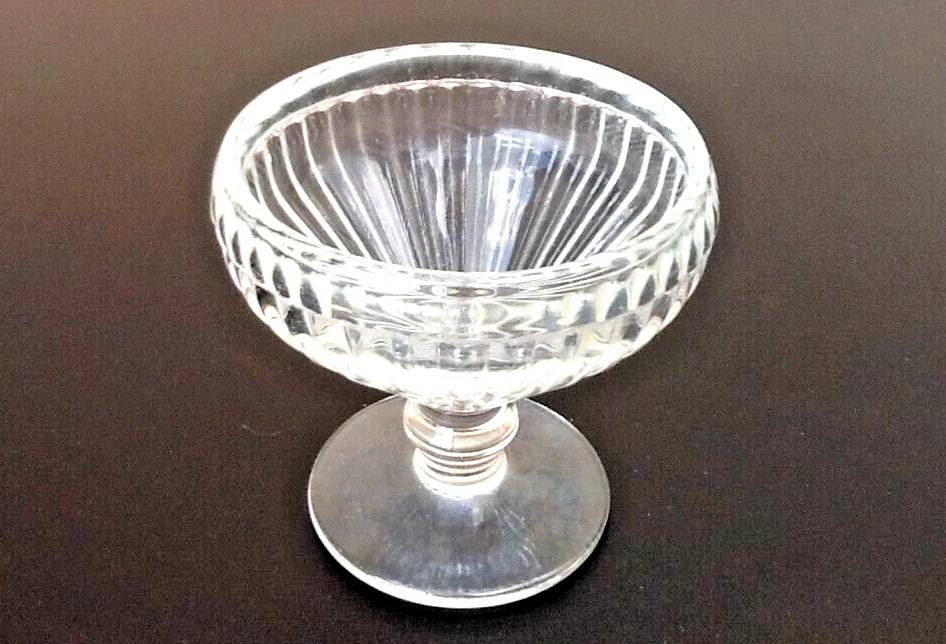 6 footed ice cream bowls, ribbed transparent glass, Made in France.