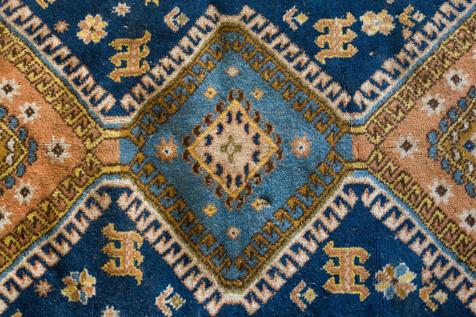 Oriental carpet 152 x 110 cm Blue background Handmade XXth