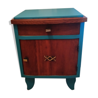 Bedside table