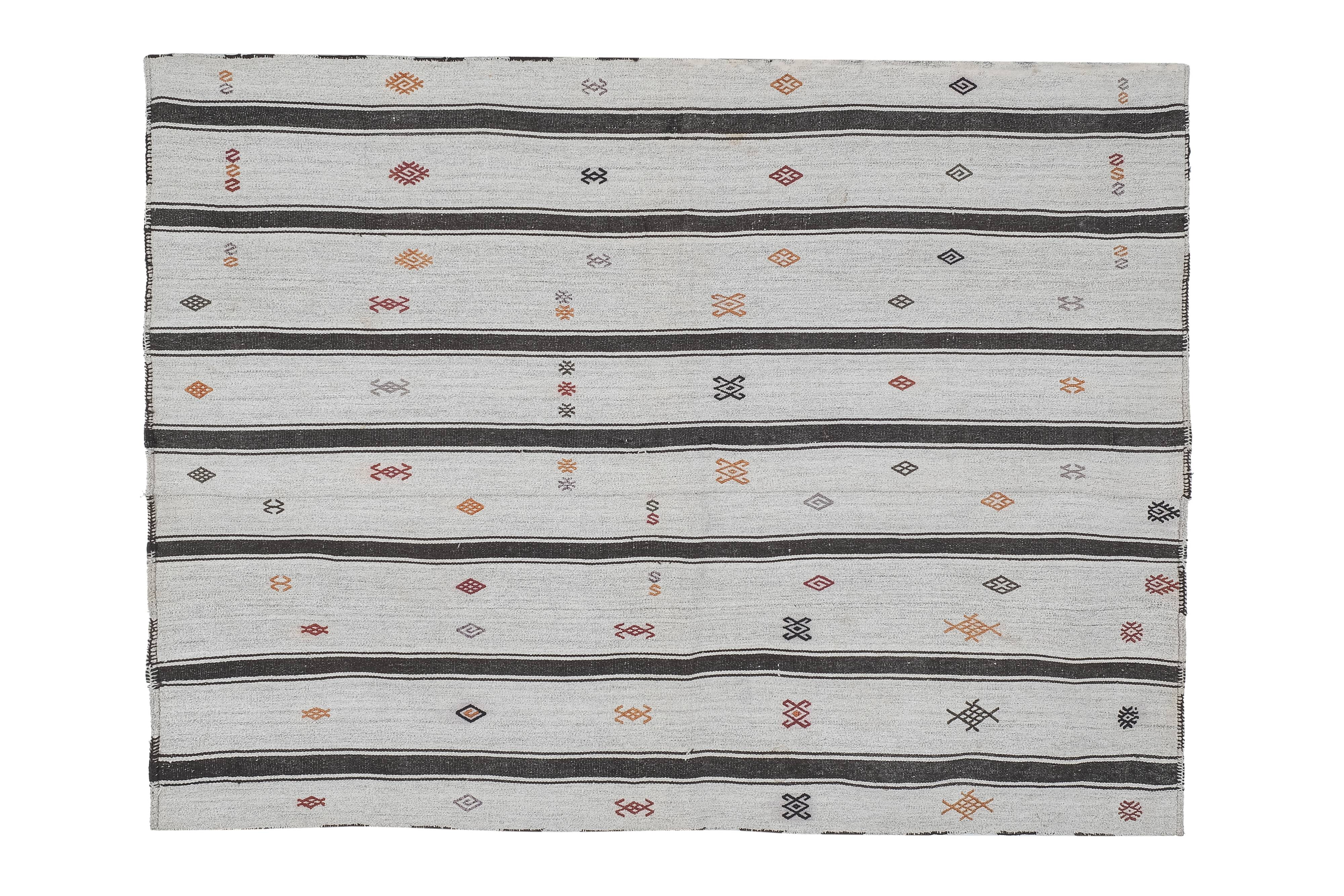 Vintage undyed wool goat hair turkish kilim rug 5' x 6'11''