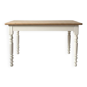 Table ancienne en noyer - personnes