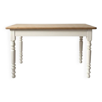 Antique walnut table for 4 people.