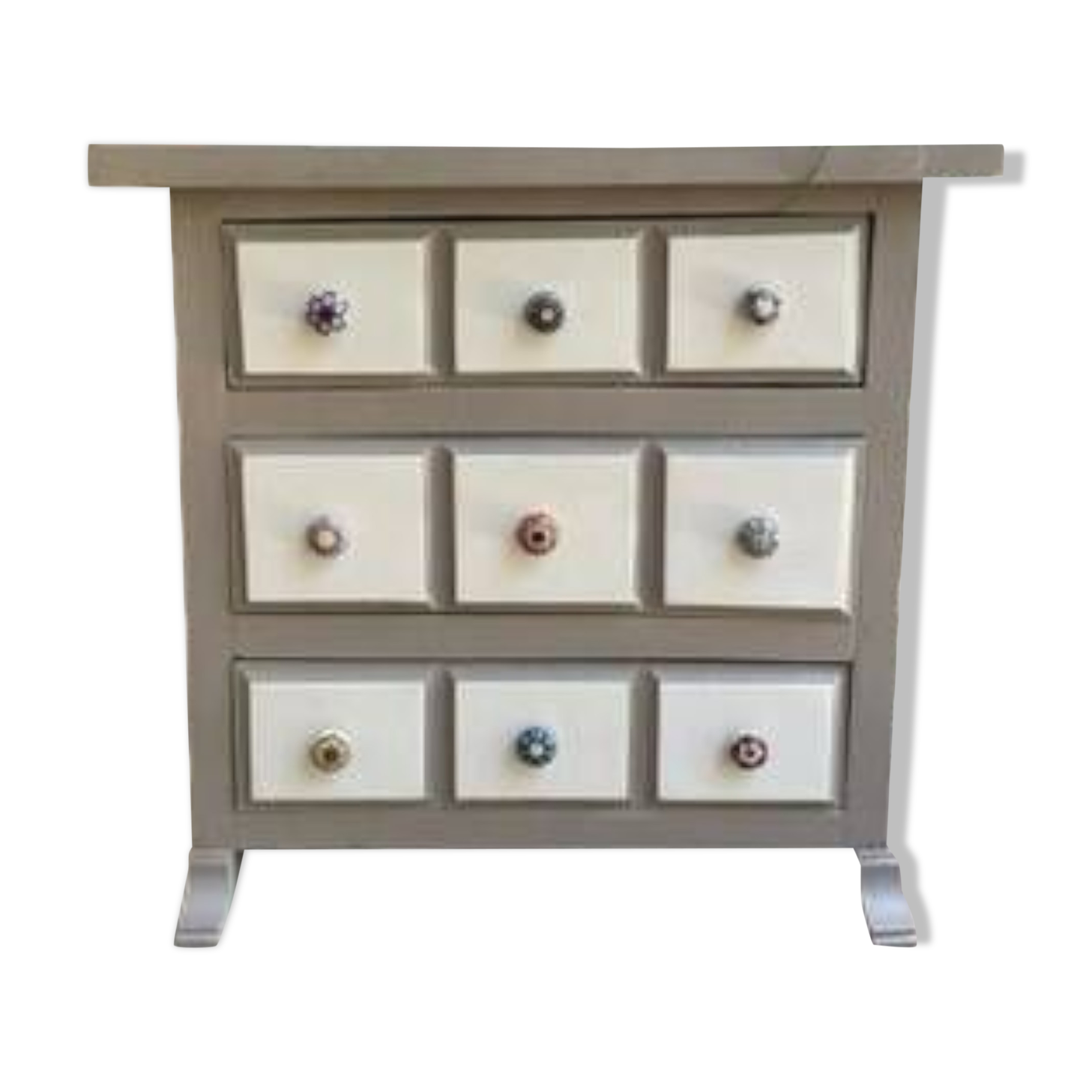 Castilian style wooden chest of drawers