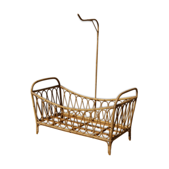 Vintage wicker crib 50