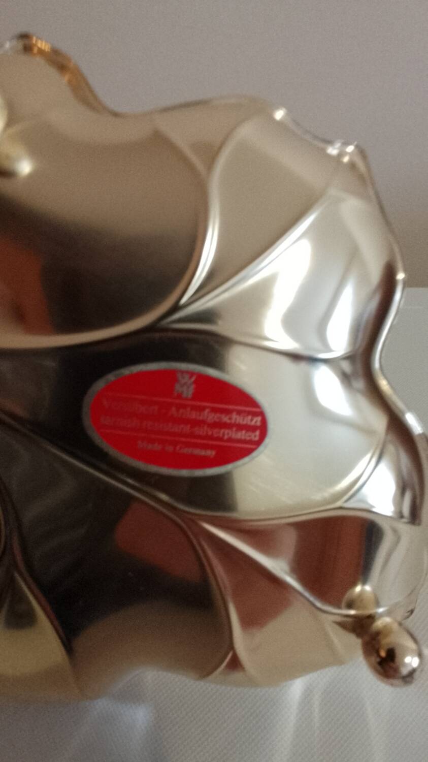 Silver leaf vine dish, silver-plated metal