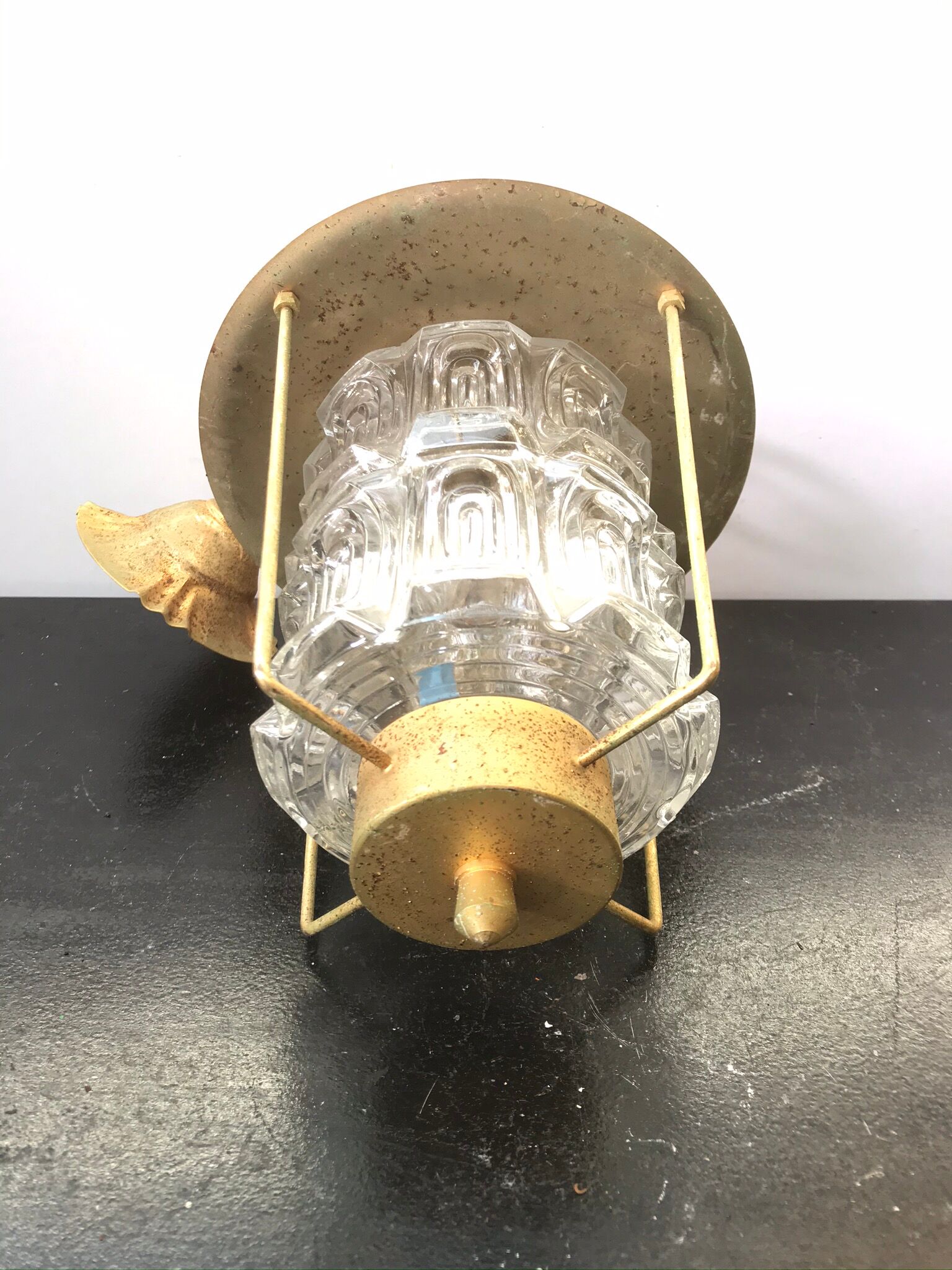 Suspension ancienne lanterne métal doré avec verre moulé années 70 vintage