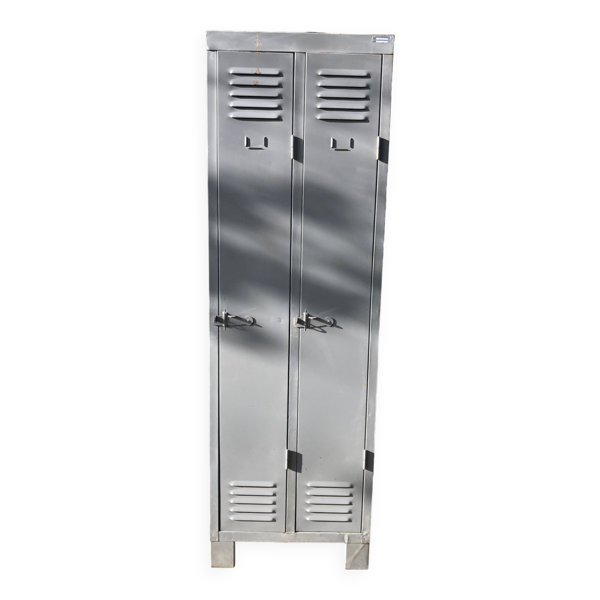 Two-door metal locker