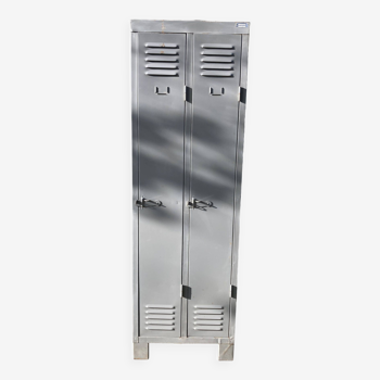Two-door metal locker