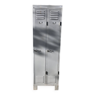 Two-door metal locker