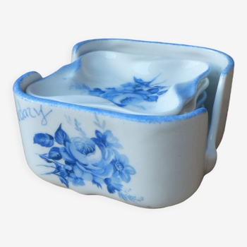 Small ceramic ashtrays, stackable