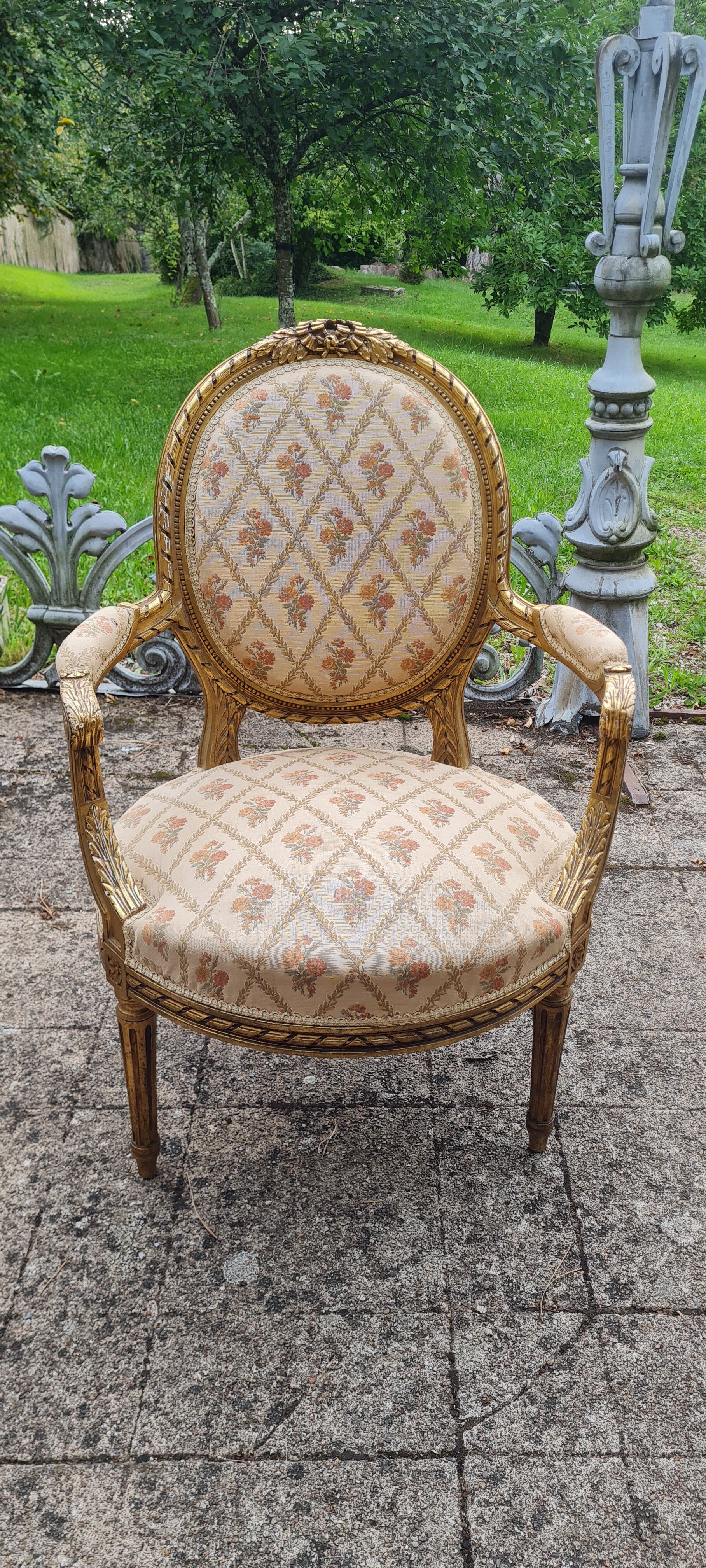 Pair of armchairs medallion in gilded wood Louis XVI style