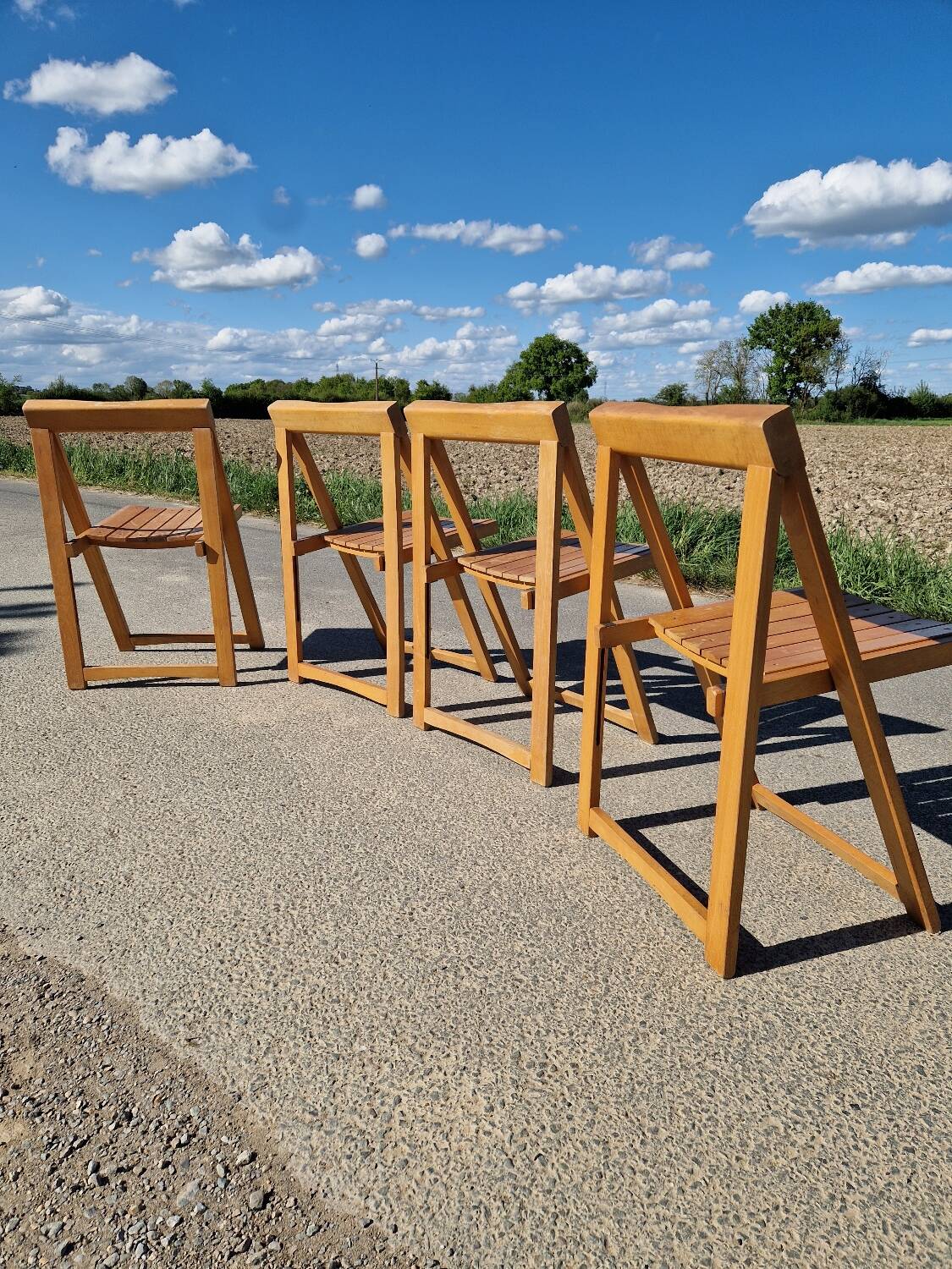 Set of 4 Vintage Folding Chairs