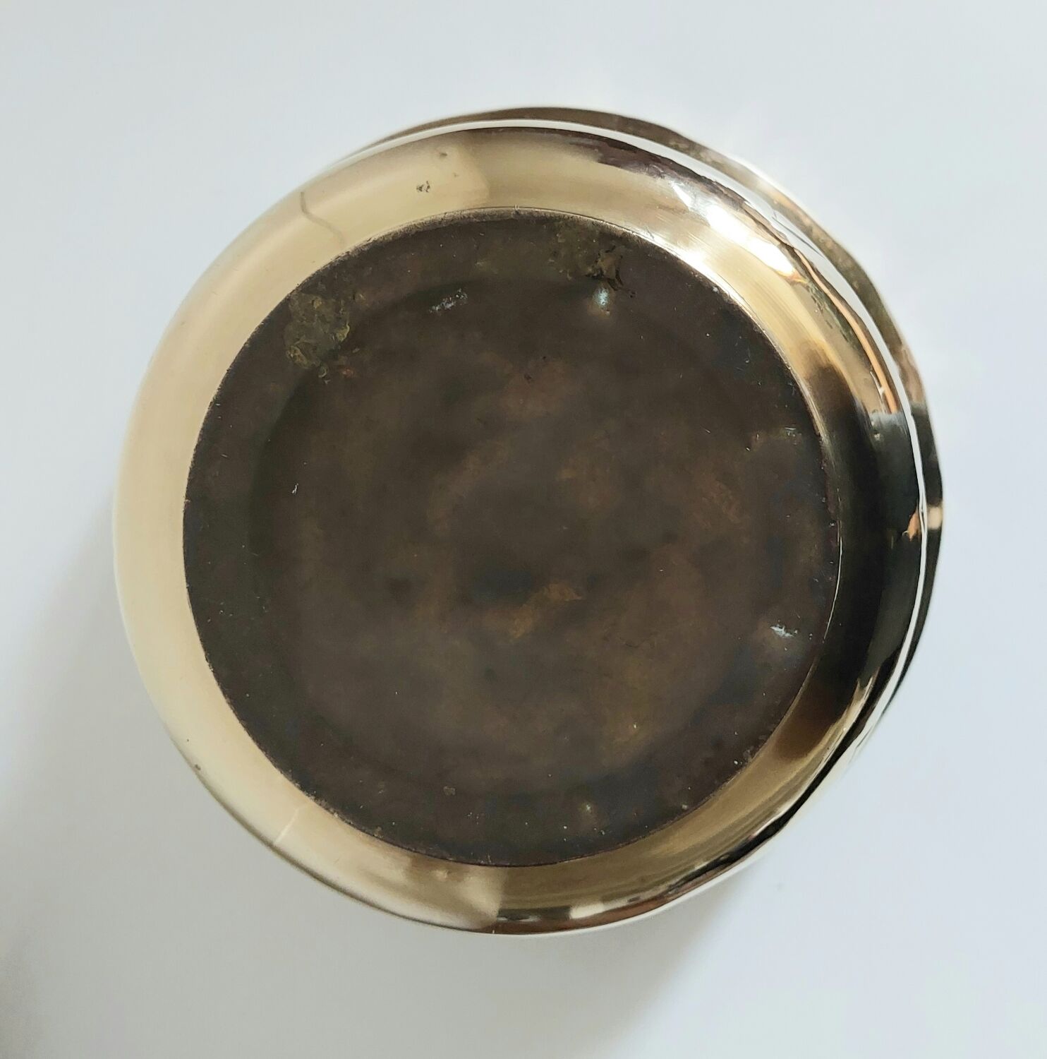 Old brass cache pot