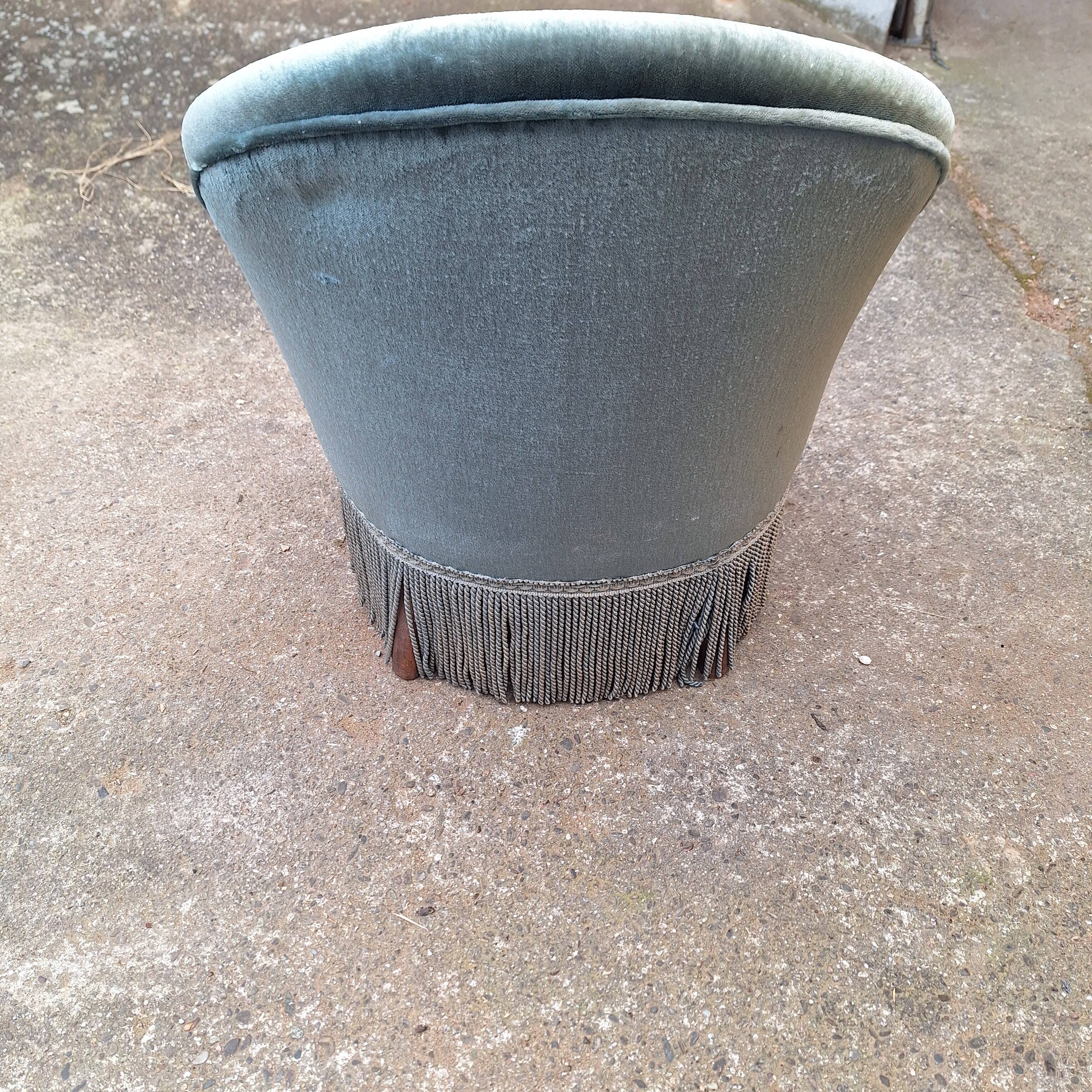 Blue velvet toad armchair