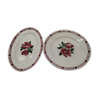 Pair of ceramic dishes from Sarreguemines digoin décor aux Roses