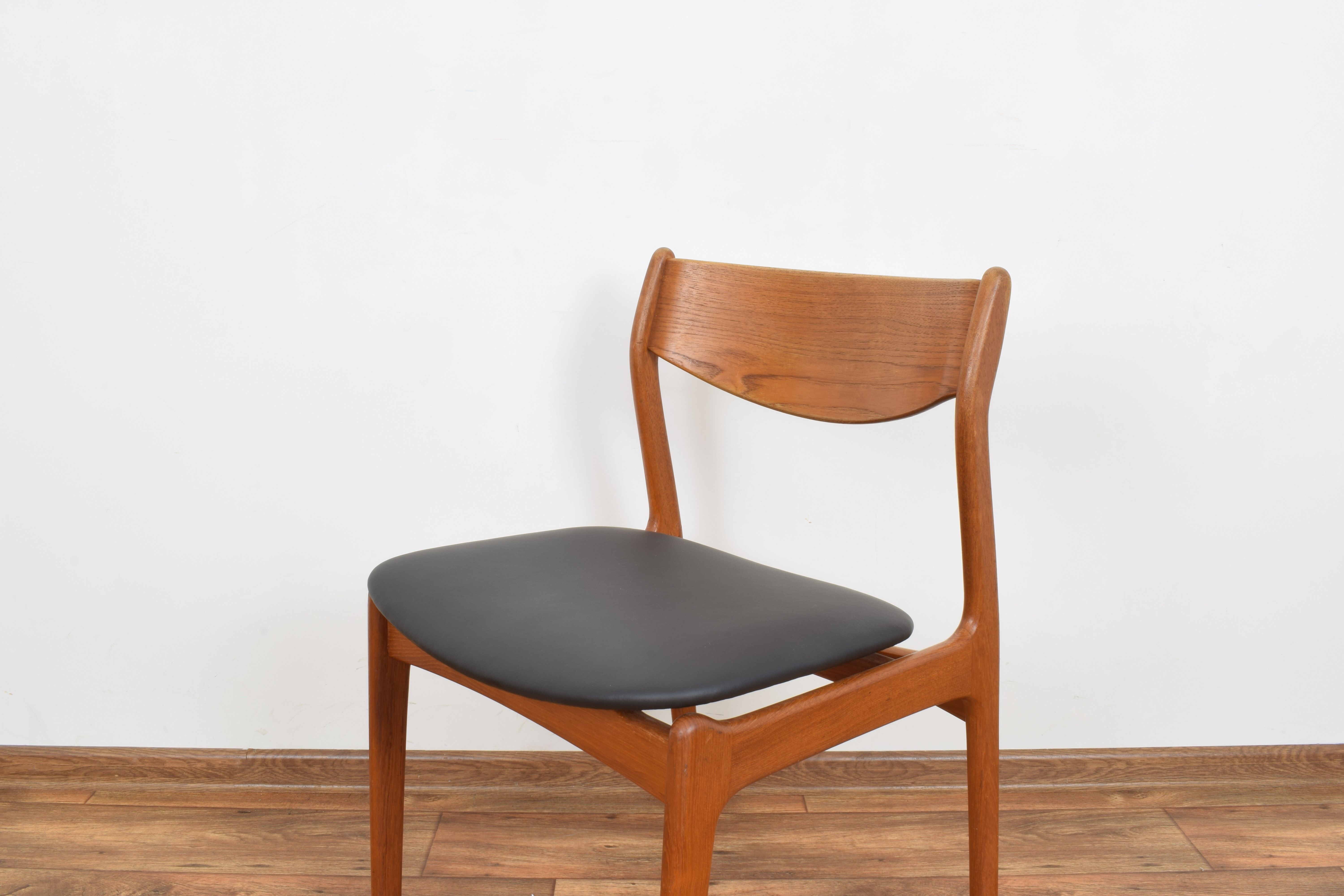 Mid-century danish teak & leather dining chair by P.E. Jørgensen for Farsø Stolefabrik, 1960s
