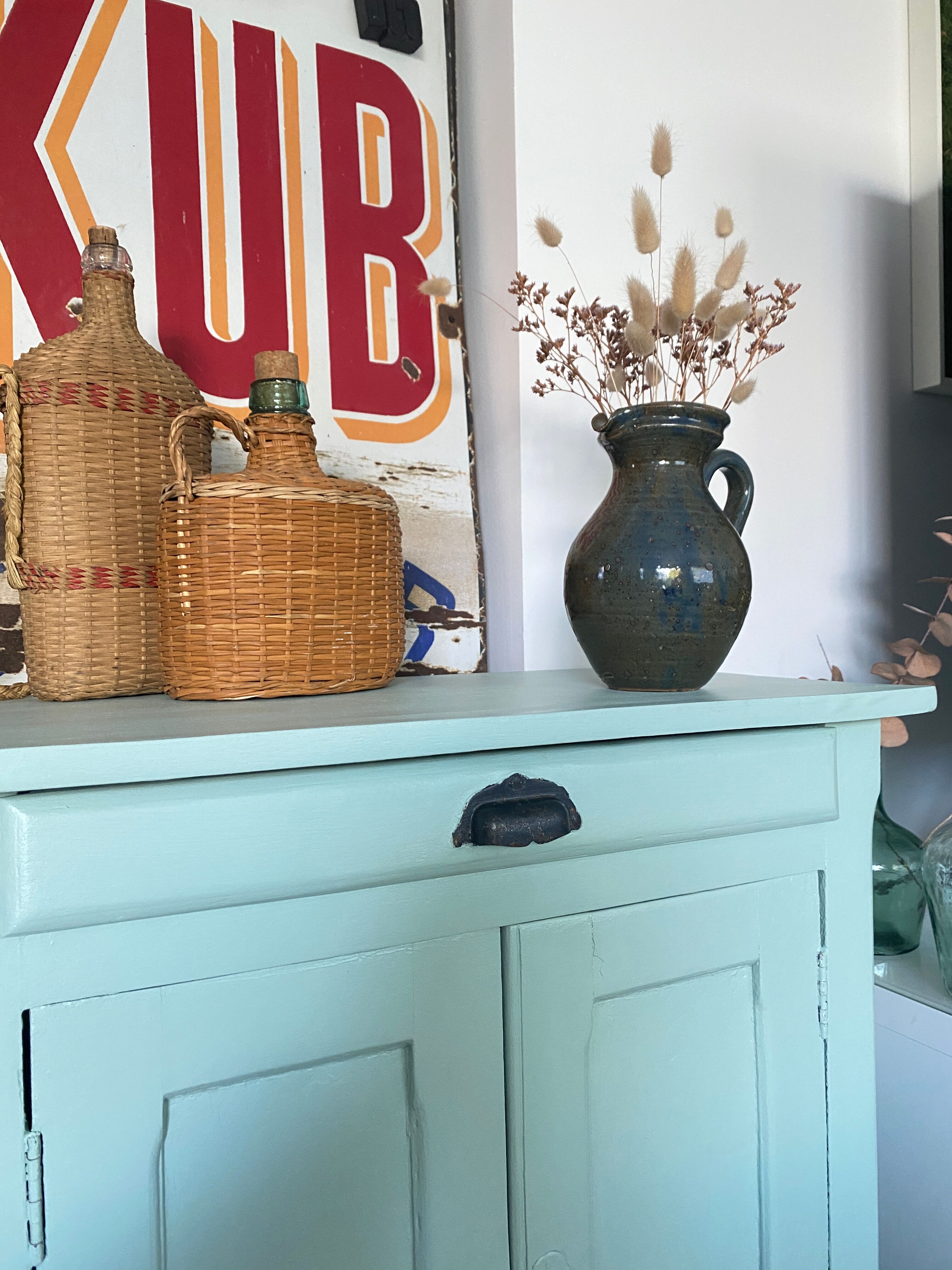 Buffet parisien vert mint