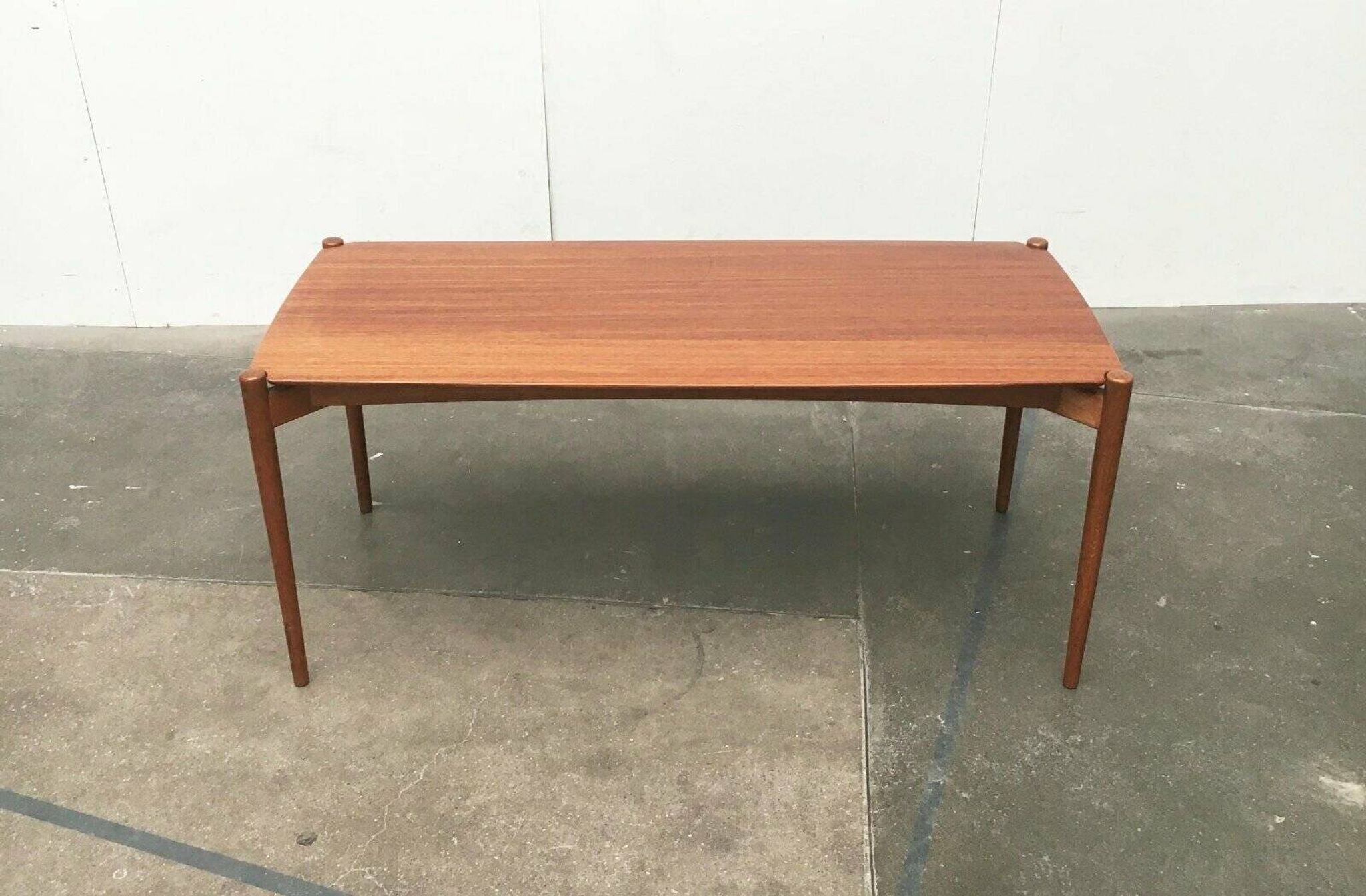 Mid-Century German coffee table series 400 in teak by Hartmut Lohmeyer for Wilkhahn, 1950s.