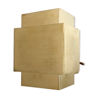 Polished brass cubic wall lamp circa 1960