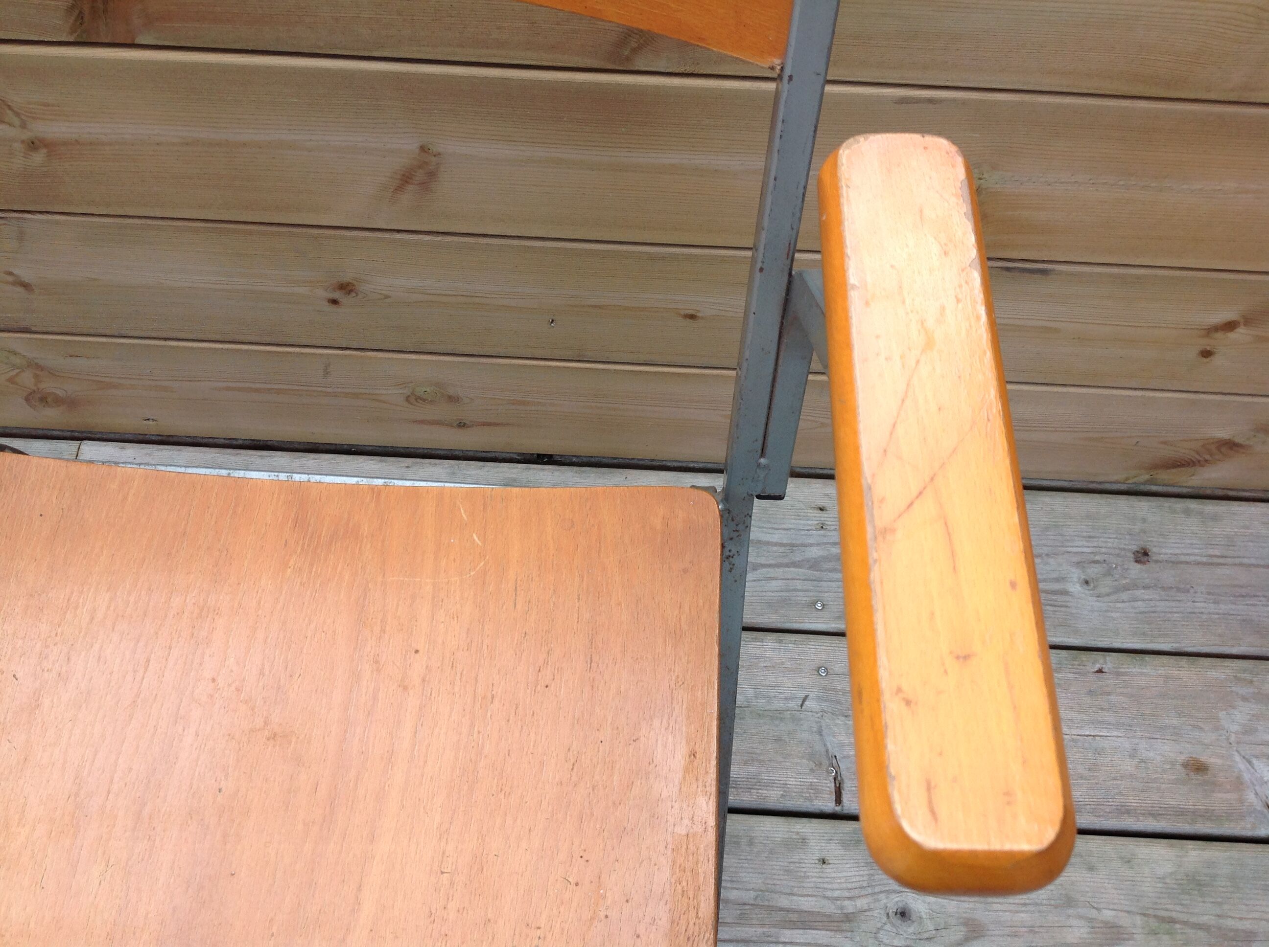 Duo of office chairs