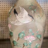 Antique Japanese vase in ceramic with floral and bird decoration, 19th century.