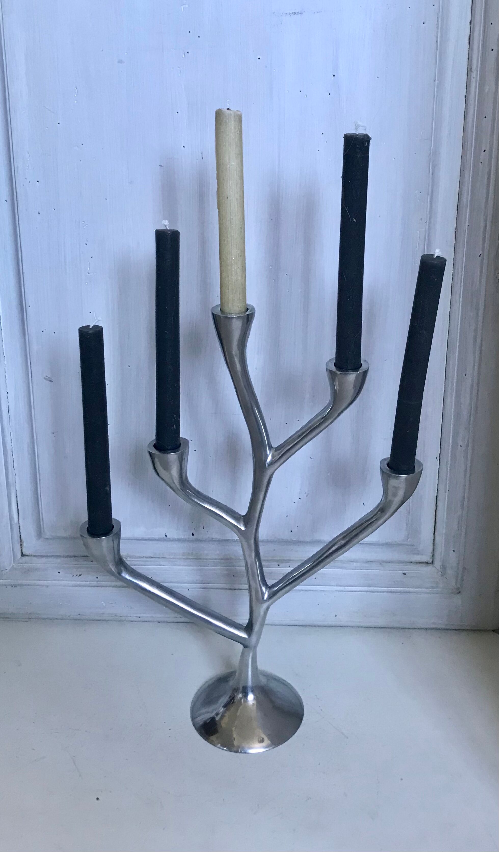 Vintage design candle holder