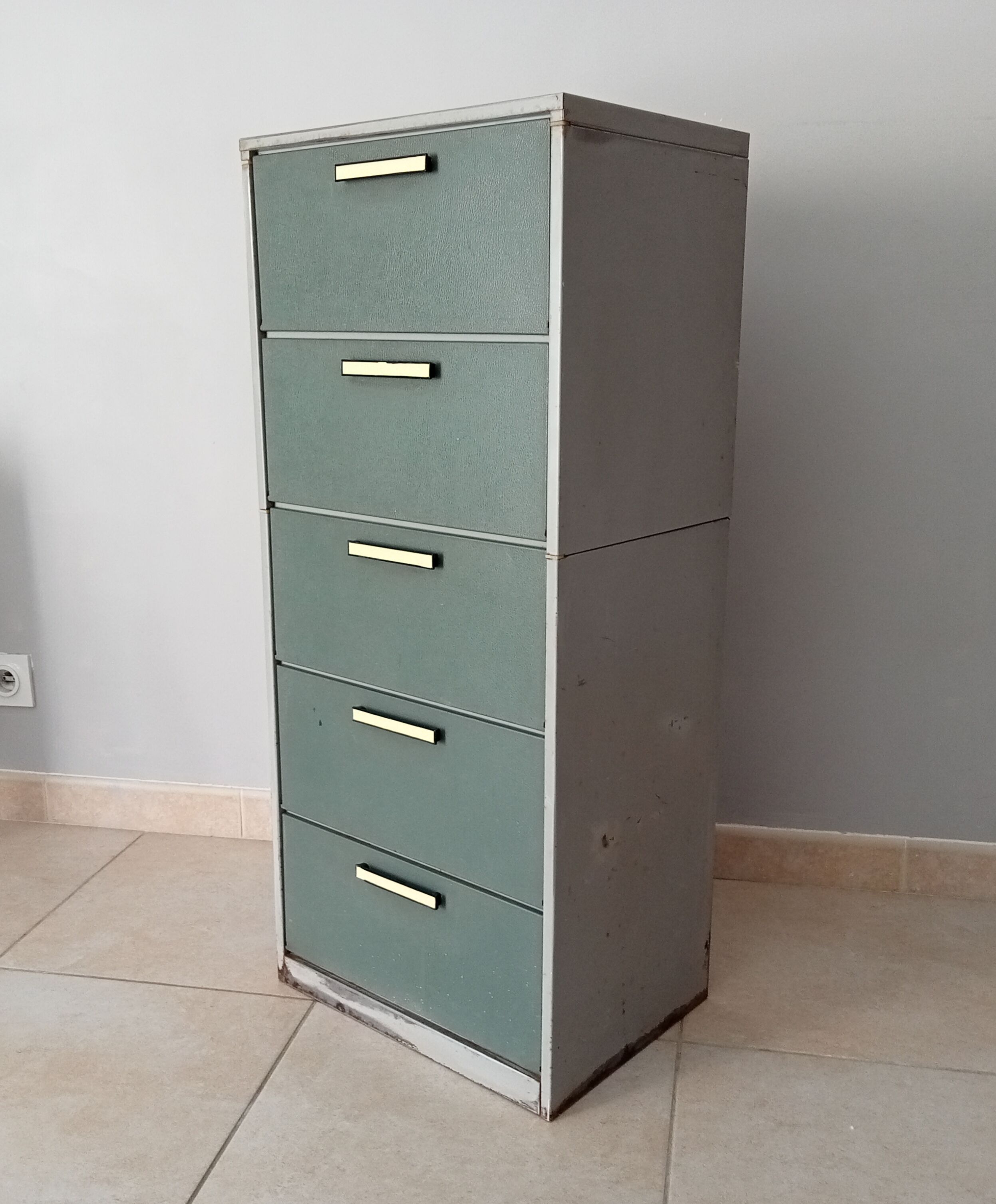 Metal loom furniture with valves 50/60s