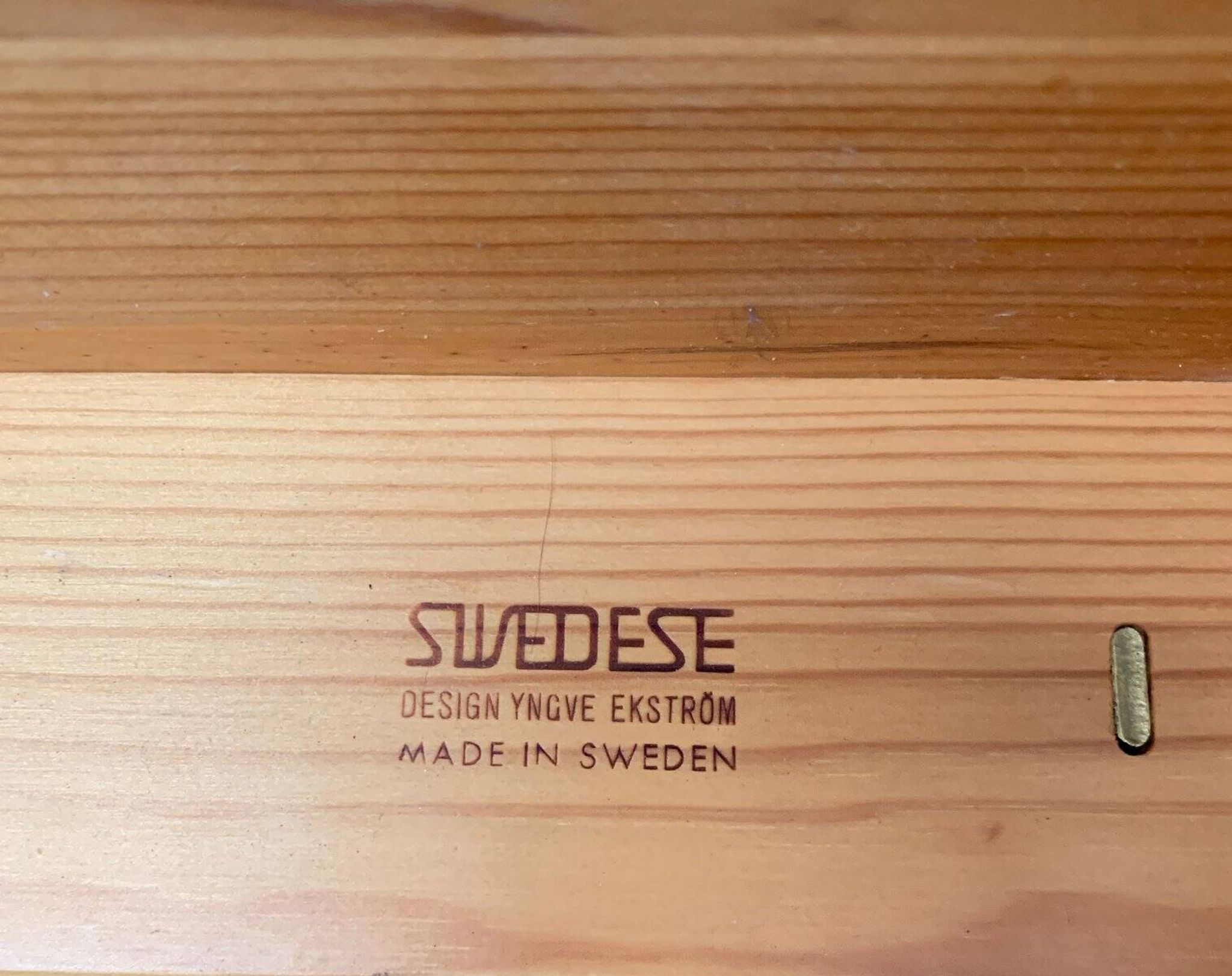 Vintage Scandinavian brutalist coffee table in Swedish pine by Yngve Ekström for Swedese, 1970s.