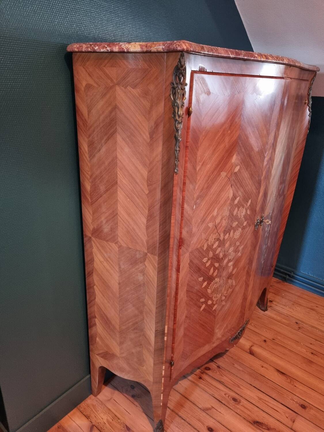 Commode ancienne en bois de rose