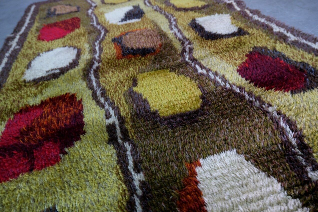 Scandinavian Hand-Knotted Woolen Rya Rug, Sweden, 1960s