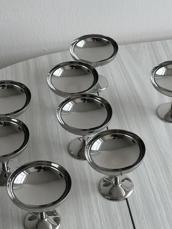 8 coupelles sur pied en inox style Letang Remy, fabrication française