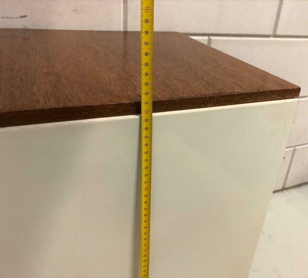 Convenient mid century vintage row