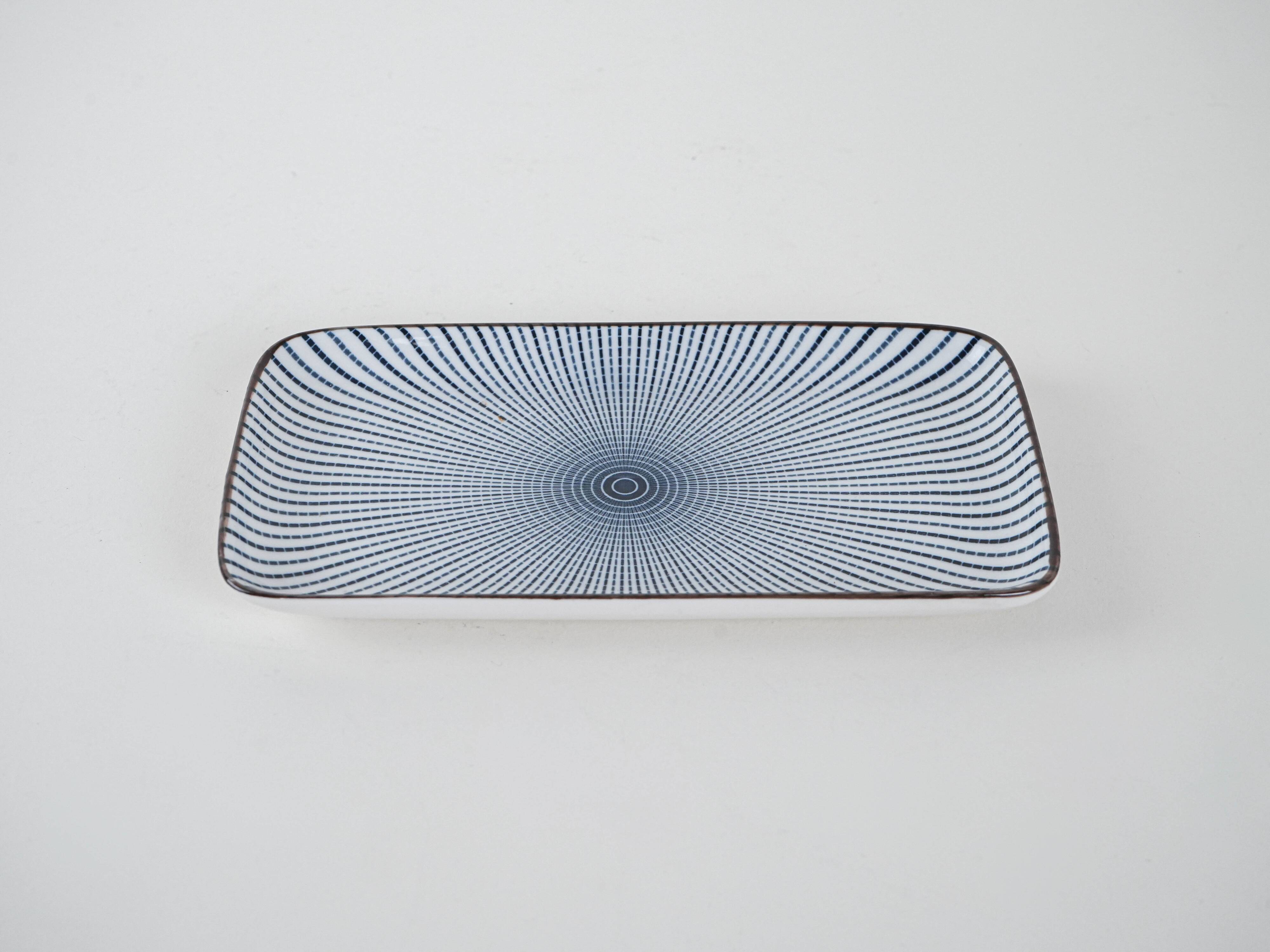 Porcelain platter, Italian design, 1970s, manufactured in Italy