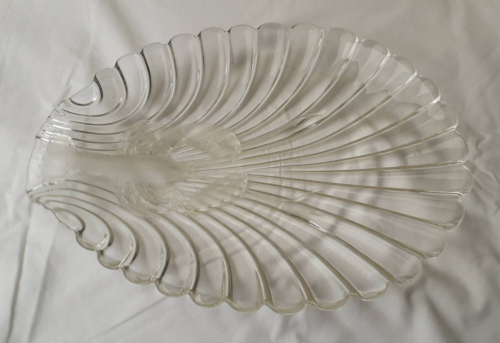 Dish for shellfish or lobster.