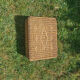 Old wicker trunk: Roch