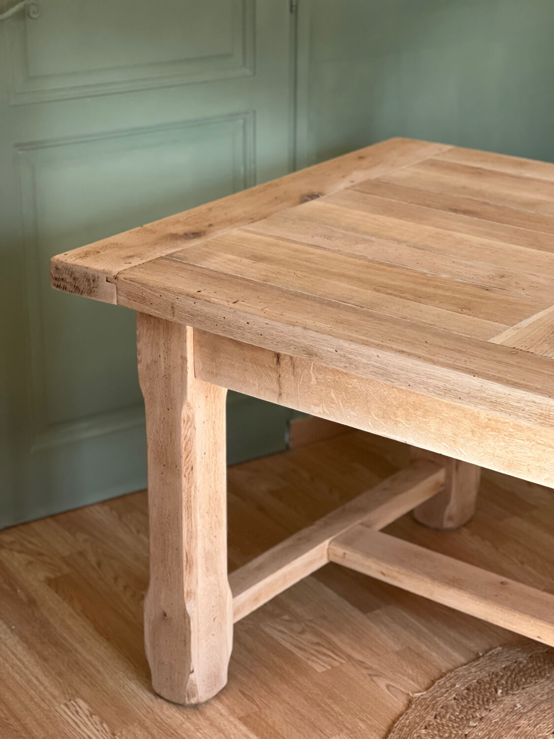 Large farmhouse table in solid oak – 230 cm